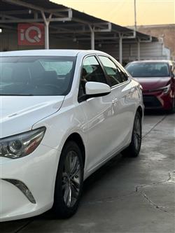 تۆیۆتا کامری